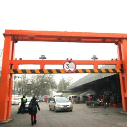 阿图什公路限高杆-LB-06
