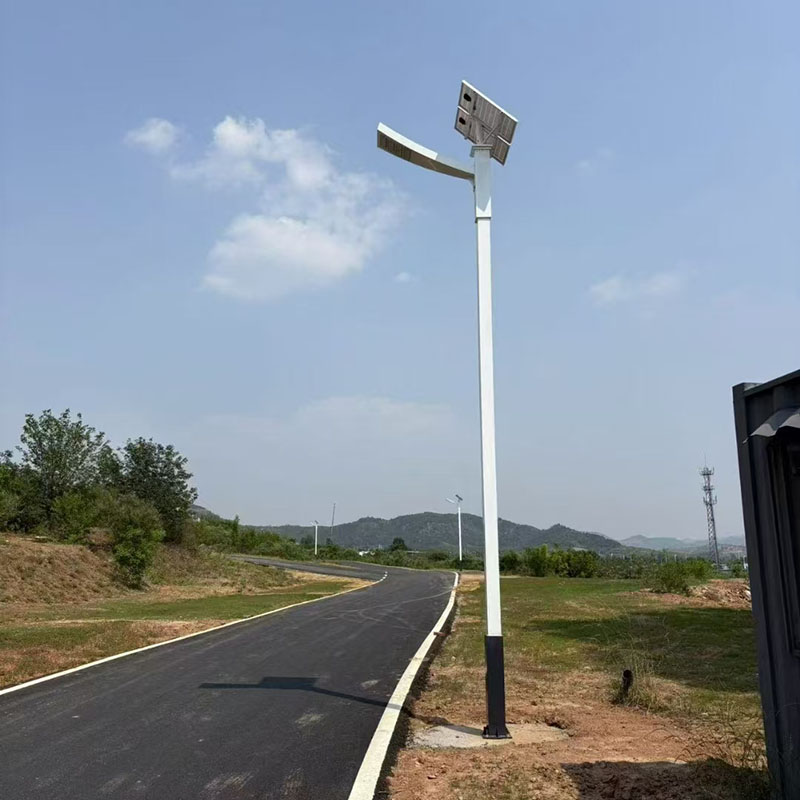 阿图什公园太阳能路灯生产厂家