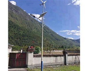 阿图什壁挂太阳能路灯生产厂家